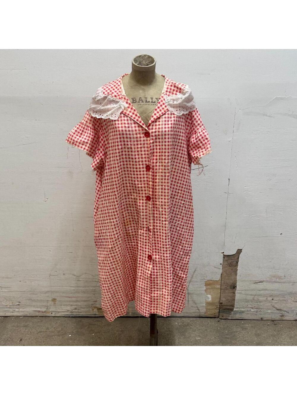 Broadway Costume 70s Vintage Red Gingham Plaid Housecoat